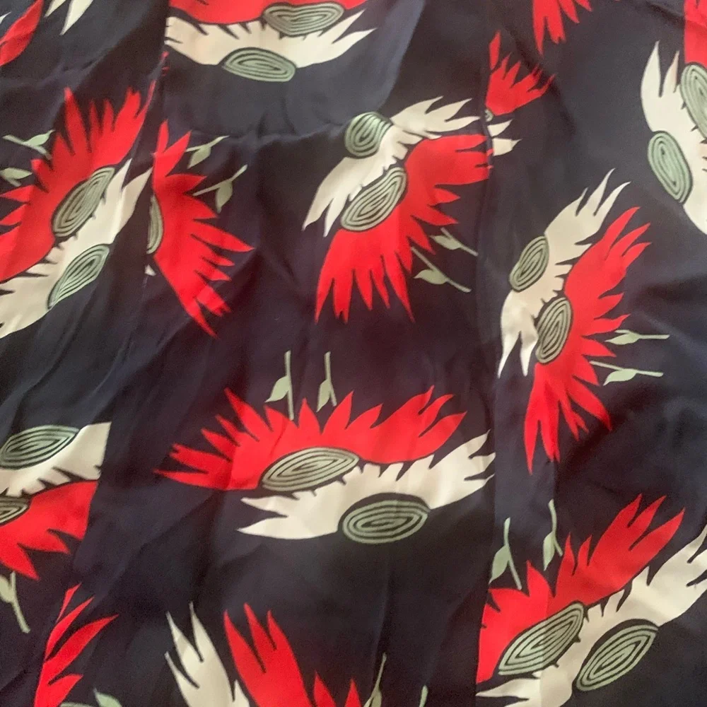 THE GREAT. Godet Navy Birds Paradise Maxi Skirt Red Feather Small - Picture 12 of 15